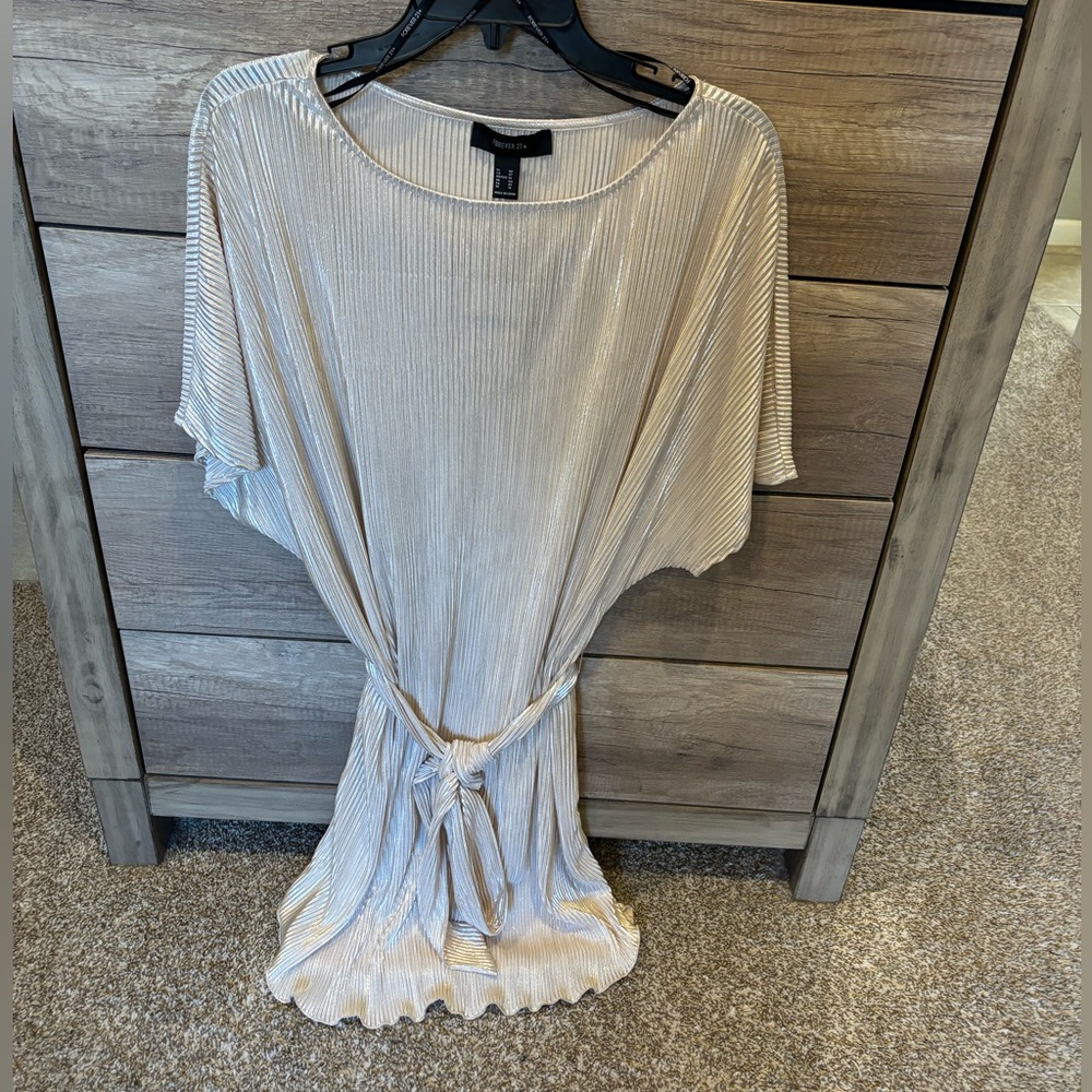 NWT Forever 21+ Shimmer Dress